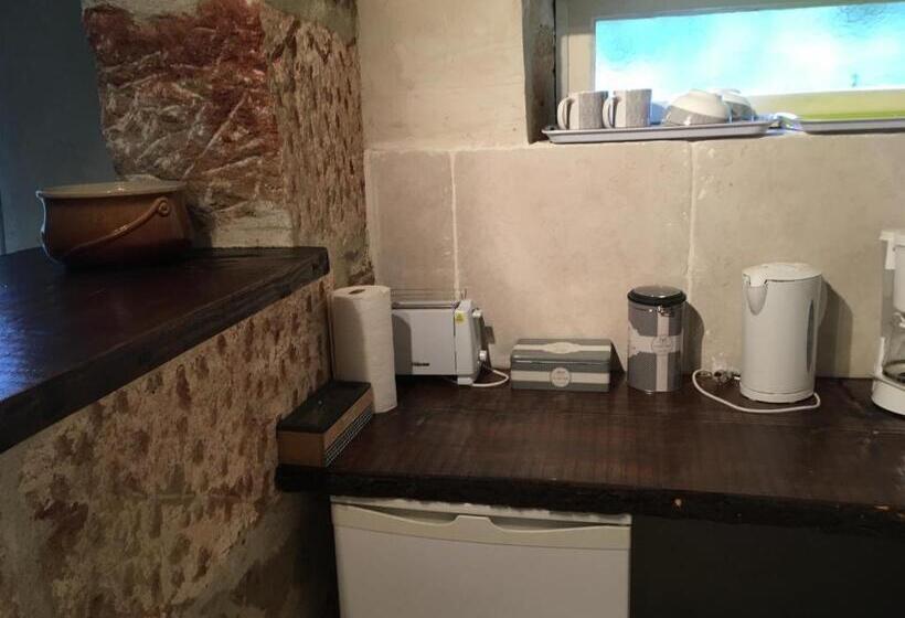 Bed and Breakfast Ecuries De Saint Maurice  Maison D Hôtes De Gondou