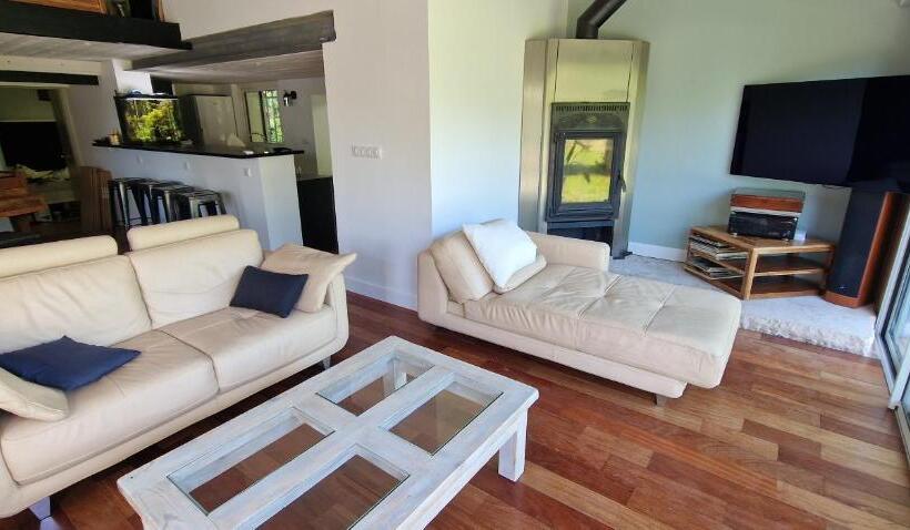 مبيت وإفطار Jack S Lodge   La Grange