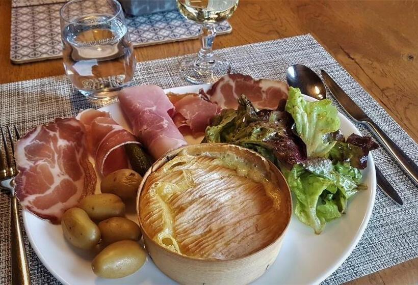 צימר La Coustille Chambres Et Table D Hôtes