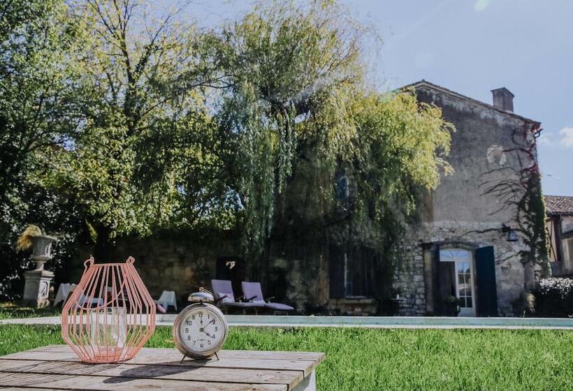 צימר La Maison Bleue