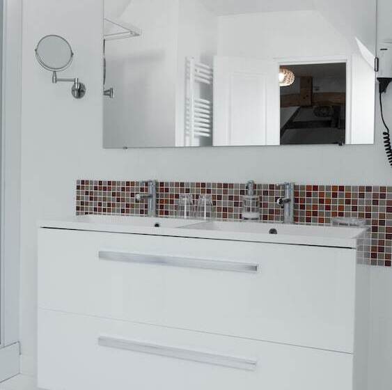 민박 La Maison Periot