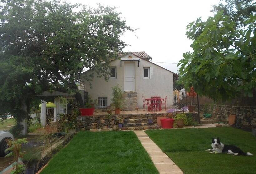 مبيت وإفطار La Vignarelle