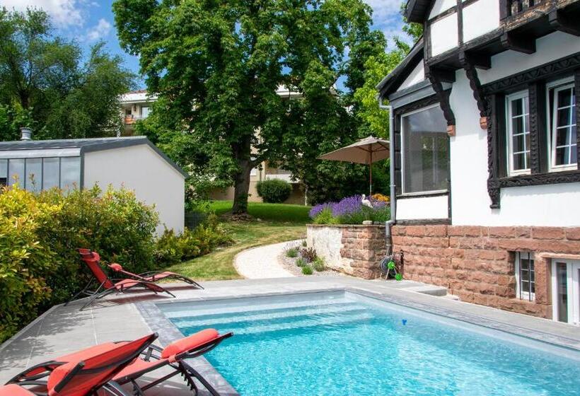 تختخواب و صبحانه La Villa Du Coteau