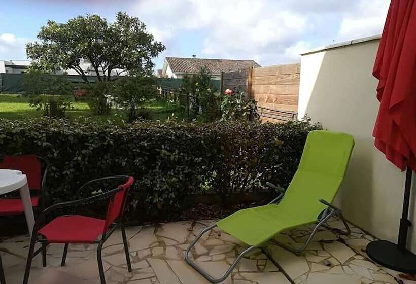 مبيت وإفطار Le Clos Des Mylandes