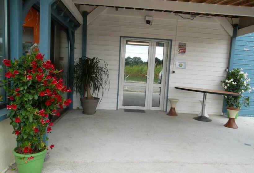 مبيت وإفطار Les Chambres Du Rochereuil