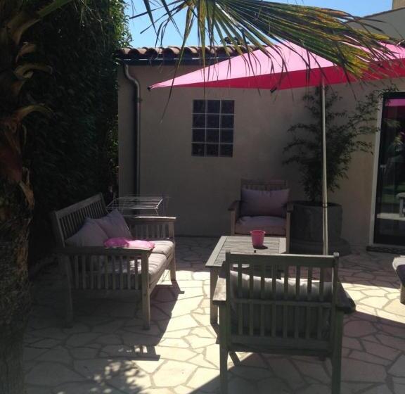 Bed and Breakfast Les Jardins De Galicia