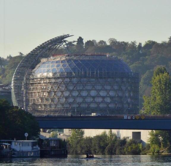 Bed and Breakfast Megalight Ii