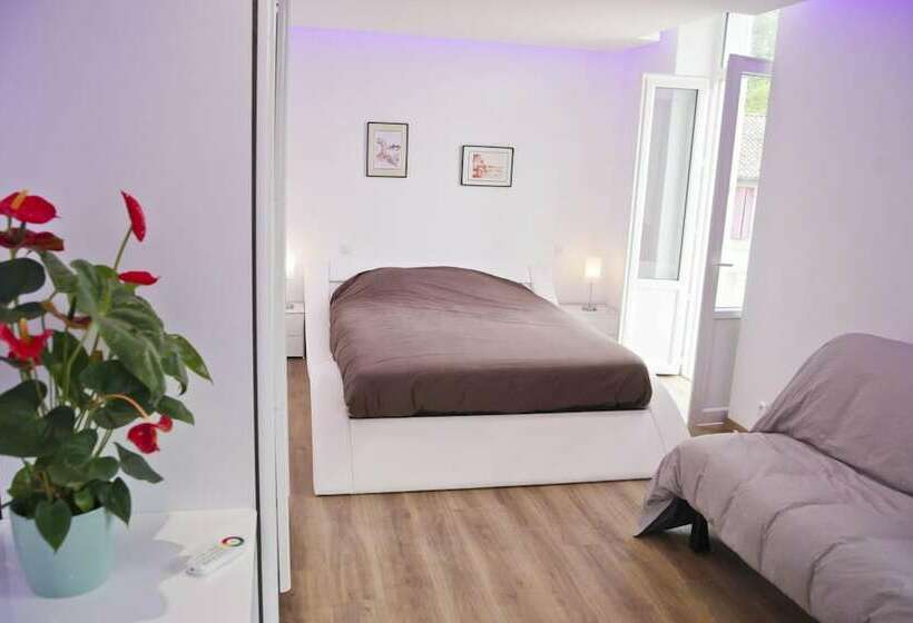 민박 Moulin Des Tours