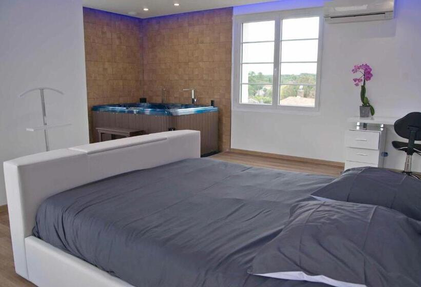 مبيت وإفطار Moulin Des Tours