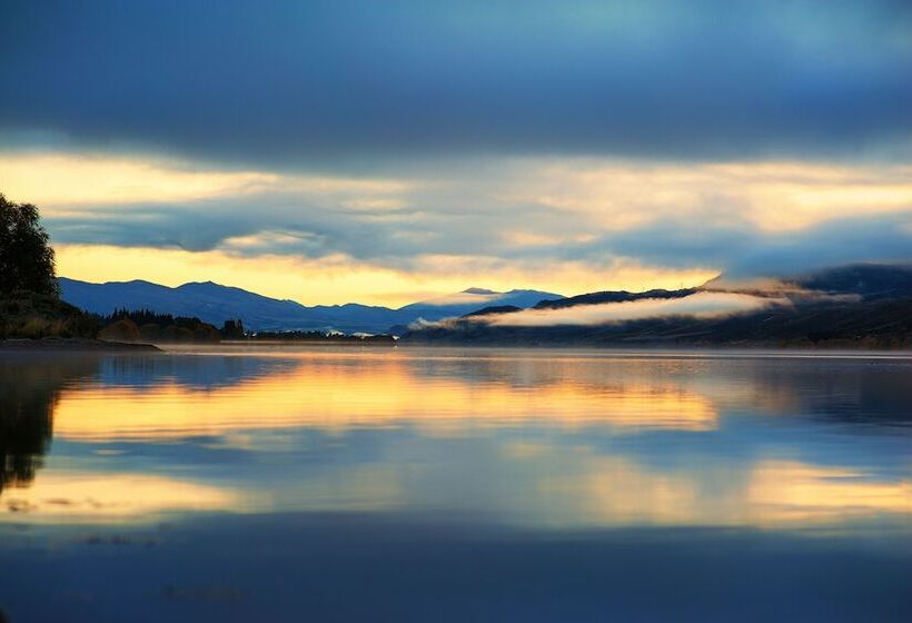 مبيت وإفطار Mt Michael Lodge