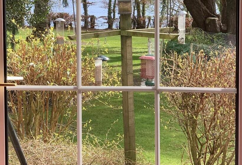 민박 Old Drynie House