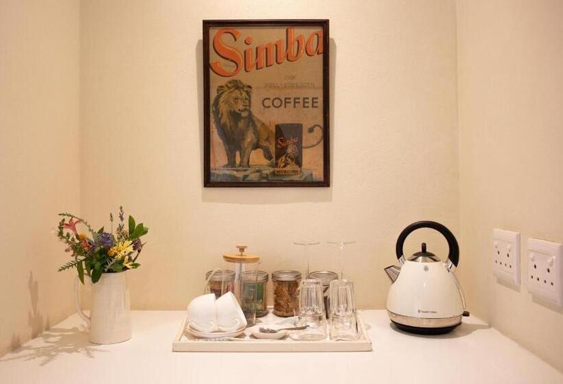 مبيت وإفطار Prince Albert Country Stay