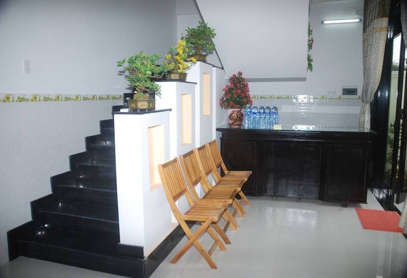 تختخواب و صبحانه Thao Hieu Homestay Hoi An