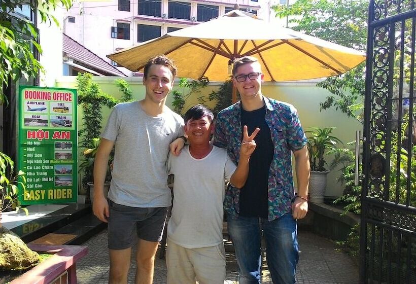 تختخواب و صبحانه Thao Hieu Homestay Hoi An