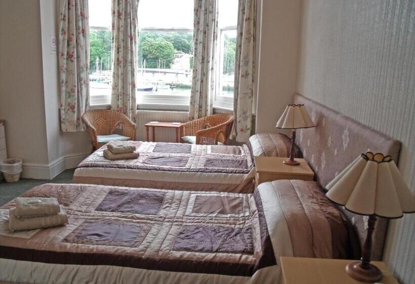 مبيت وإفطار The Anchorage