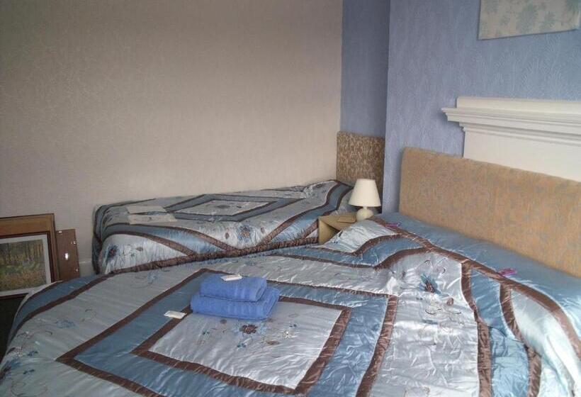 مبيت وإفطار The Anchorage