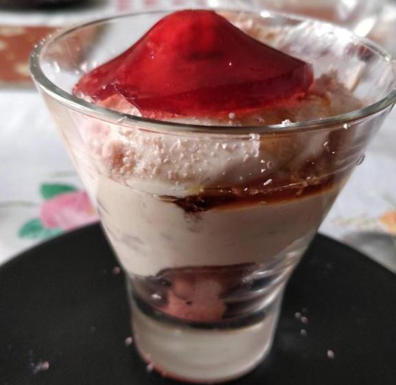 مبيت وإفطار Villa Chateau Les Terrasses, Tamaris, Vues Mer Exceptionnelles Au Calme, Mer Et Plage à 2mn à Pied