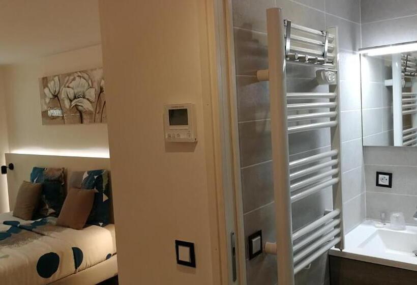 ベッドアンドブレックファースト Villa Perle De La Mer