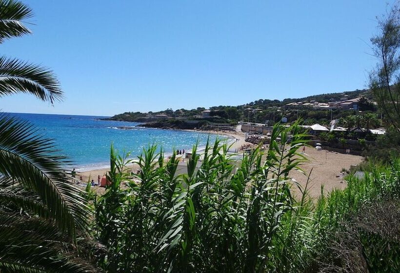 ベッドアンドブレックファースト Villa Perle De La Mer