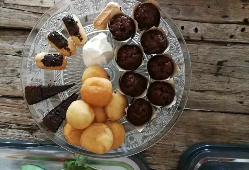 ベッドアンドブレックファースト Villa Perle De La Mer