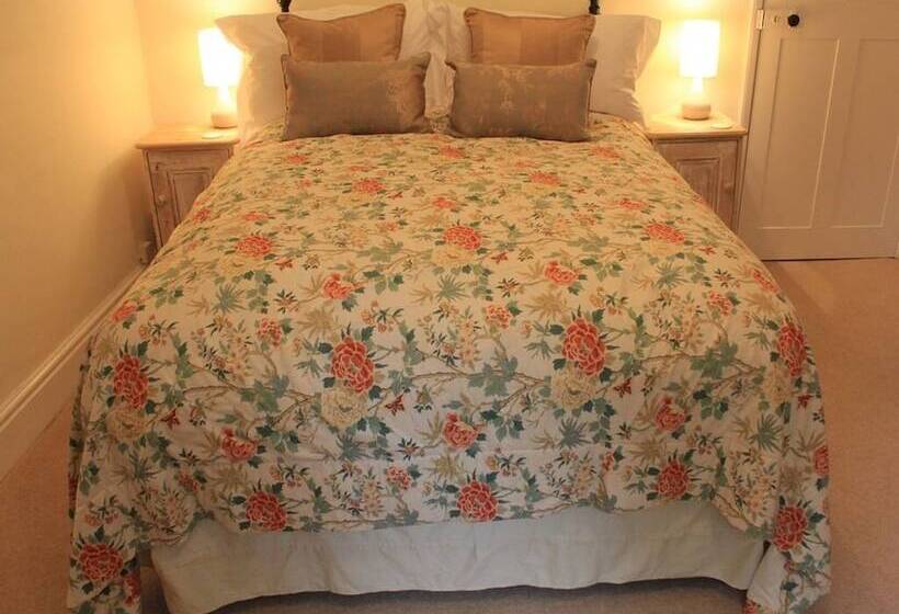 Church Farmhouse B & B