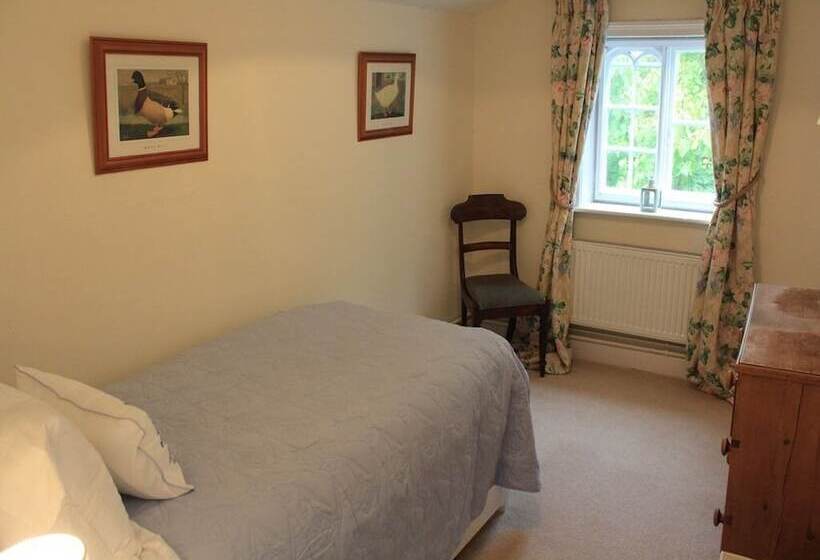 Church Farmhouse B & B