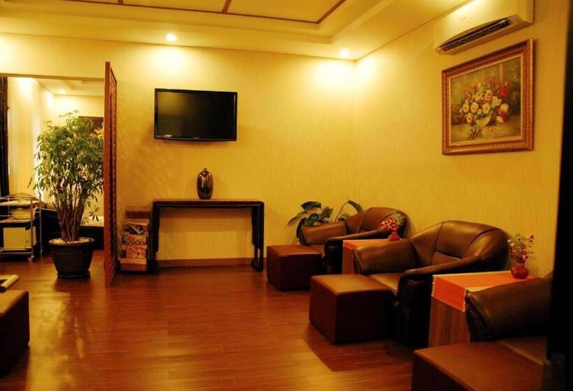 Forever Green Resort