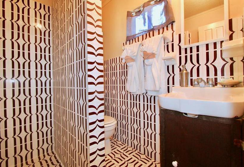 호스텔 Parham Plaza