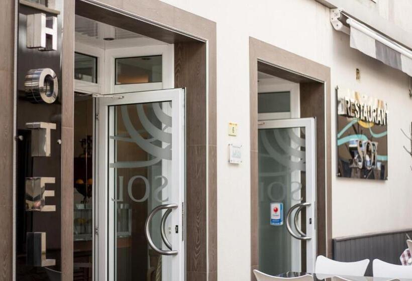 ホテル Ampolla Sol