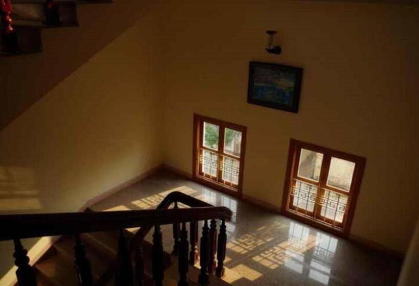 Ban Mai Hotel Quang Binh