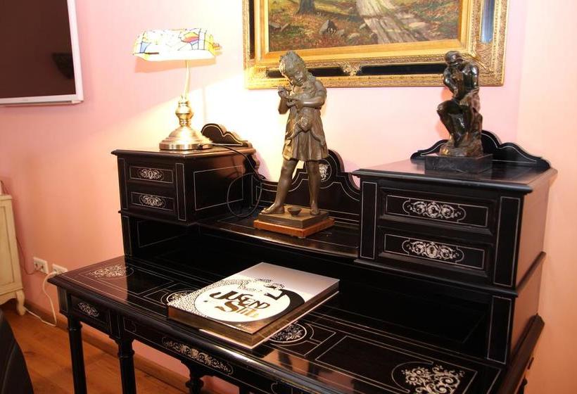 Belle Vue - Das Hotel..