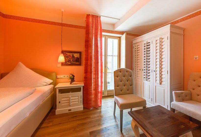 Belle Vue - Das Hotel..