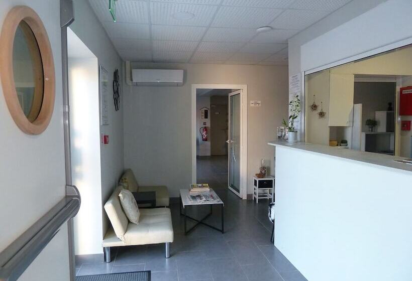 Отель Bleu Azur