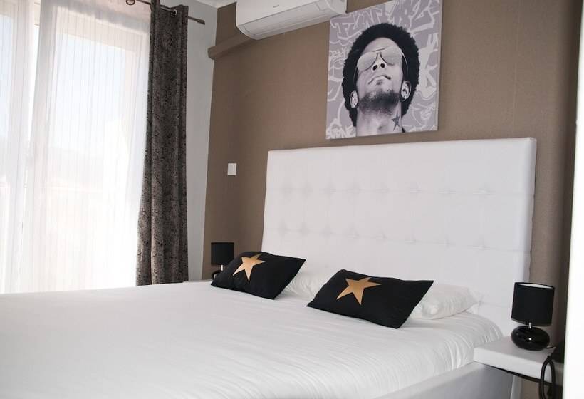 Отель Bleu Azur