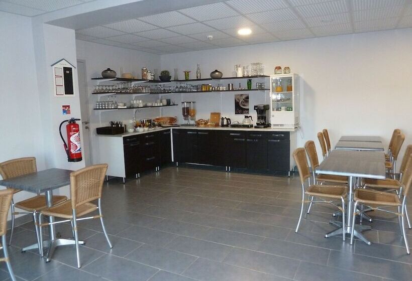 Отель Bleu Azur