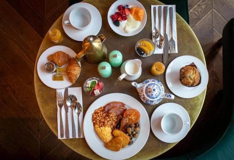 Clayton Hotel Cambridge