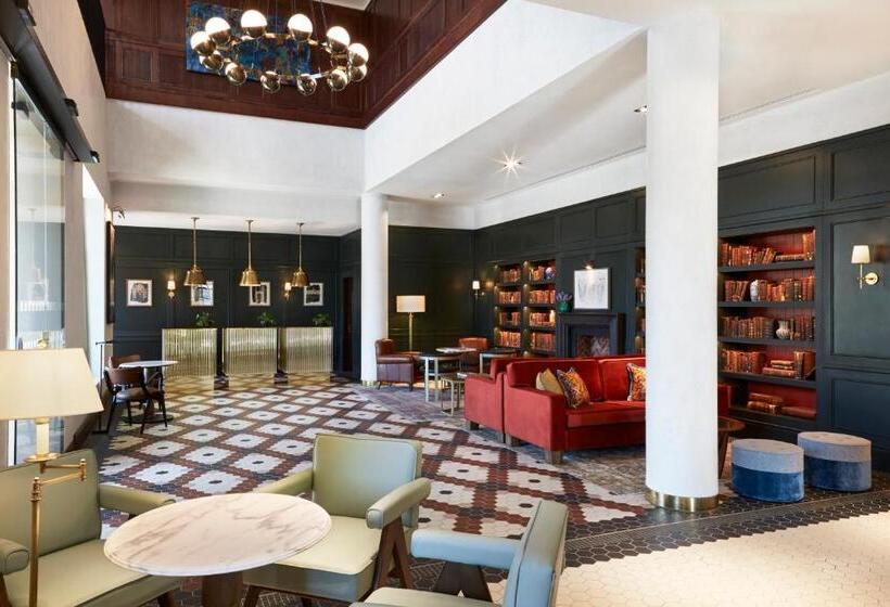 Clayton Hotel Cambridge