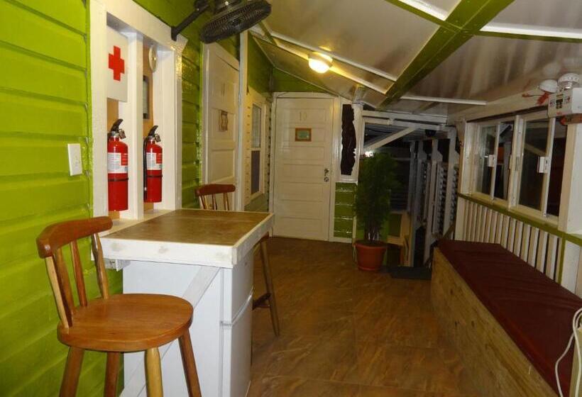 בית מלון כפרי Cocopele Inn