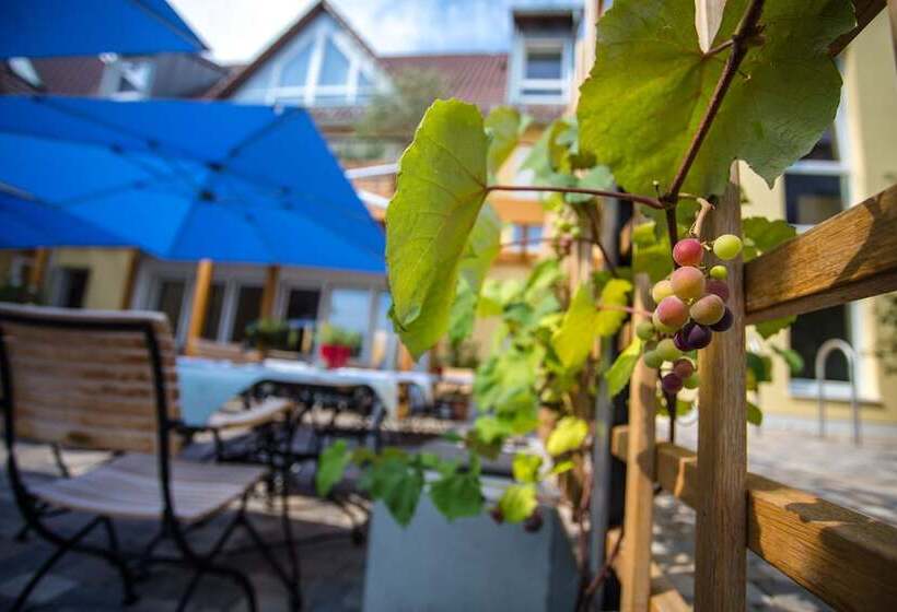 Отель Das Crass