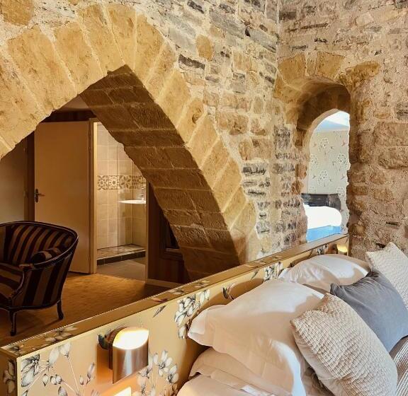 ホテル Des Basses Pyrenees  Bayonne