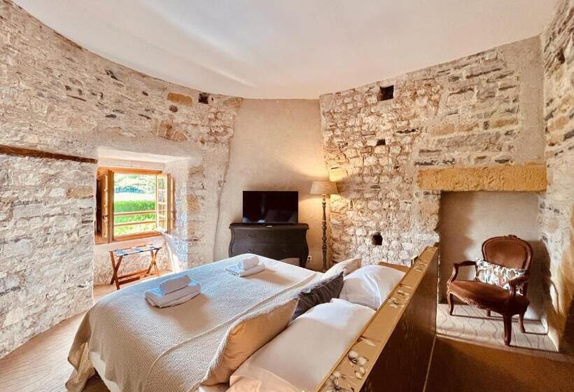 ホテル Des Basses Pyrenees  Bayonne