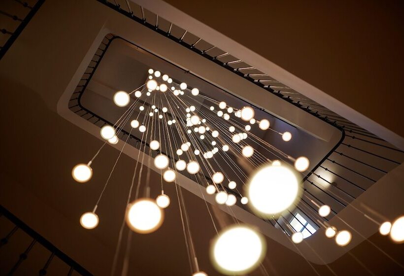 Отель Domaine De Fontenille