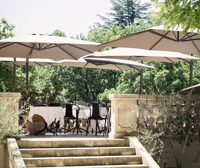 Отель Domaine De Fontenille