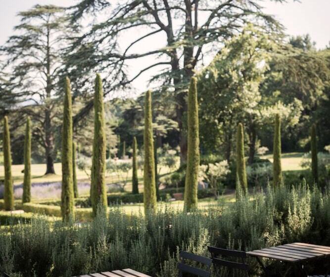 Отель Domaine De Fontenille