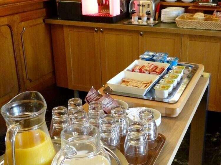 בית מלון כפרי Du Cheval Rouge