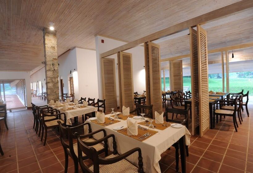 Отель Ekho Sigiriya