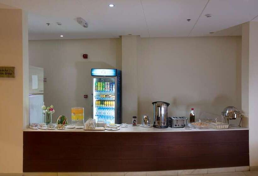 Grand Lily Hotel Suites