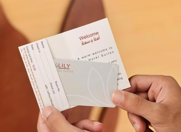 Grand Lily Hotel Suites