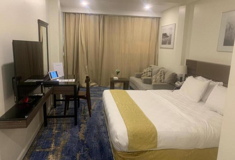 Grand Lily Hotel Suites