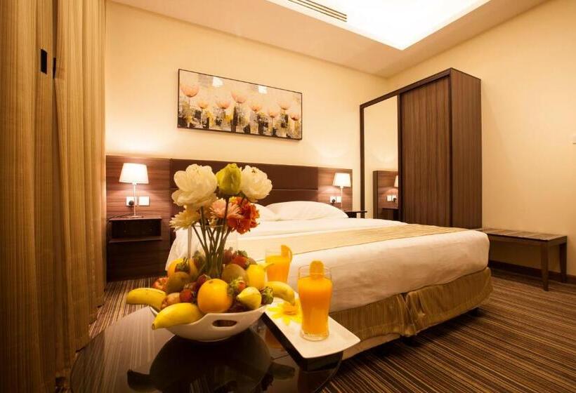 Grand Lily Hotel Suites